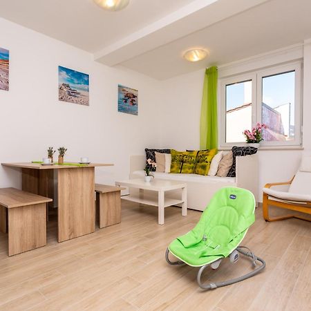 Apartments Vugrinec With Terrace Baška Zewnętrze zdjęcie