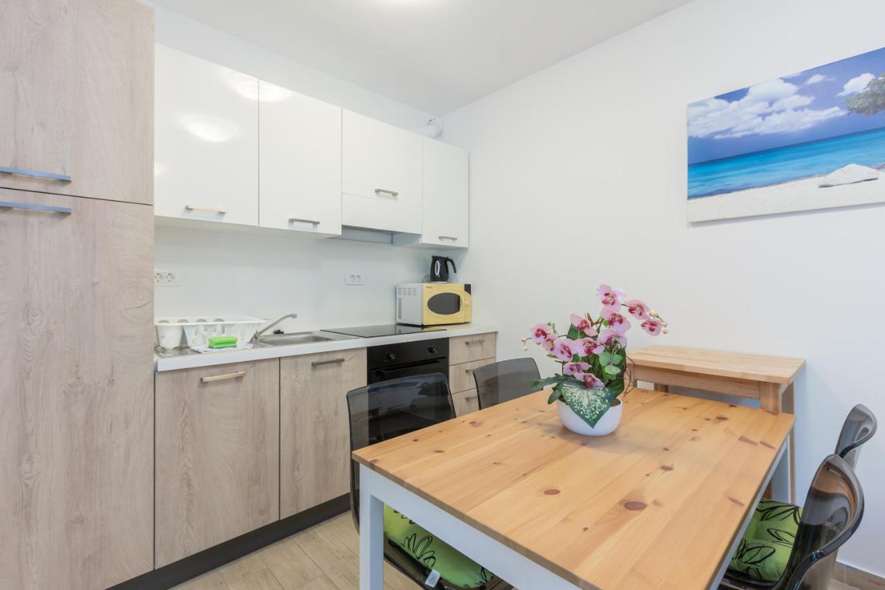 Apartments Vugrinec With Terrace Baška Zewnętrze zdjęcie