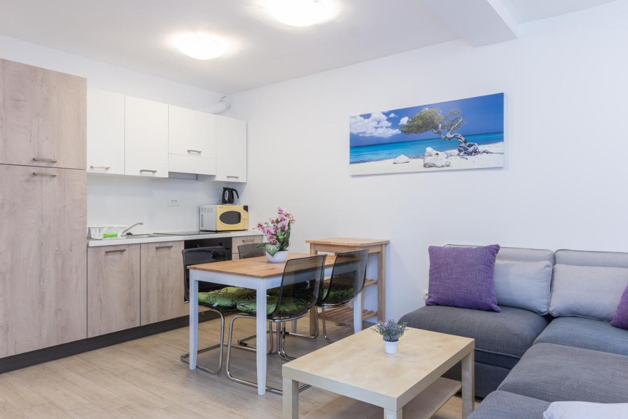Apartments Vugrinec With Terrace Baška Zewnętrze zdjęcie