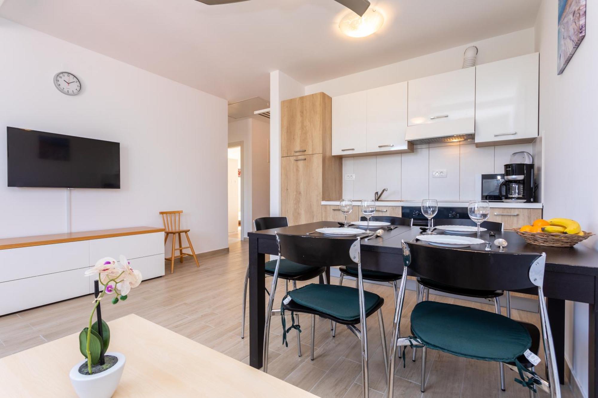 Apartments Vugrinec With Terrace Baška Zewnętrze zdjęcie